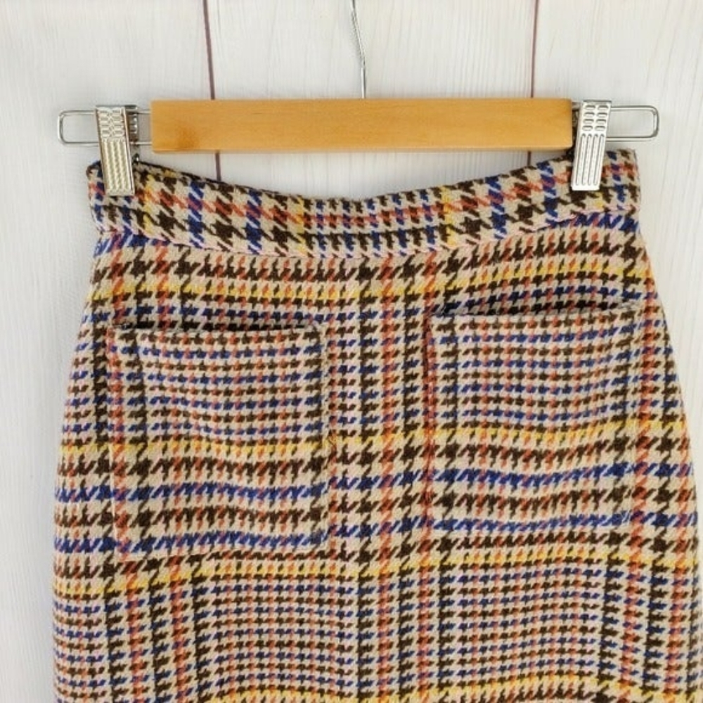Modcloth tweed skirt ✨ vintage office look
